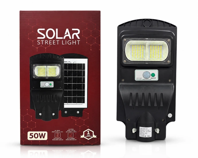 Sunpower All-In-One Solar Street Light
